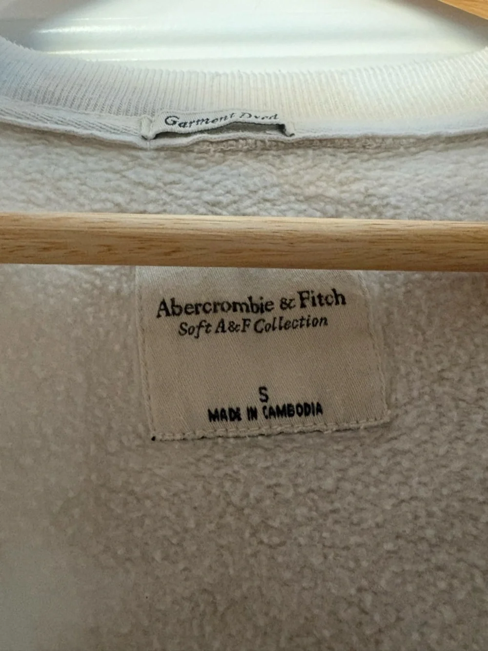 Abercrombie & Fitch Women’s Crewneck Sweatshirt in Tye Dye Size Small - Picture 2 of 6